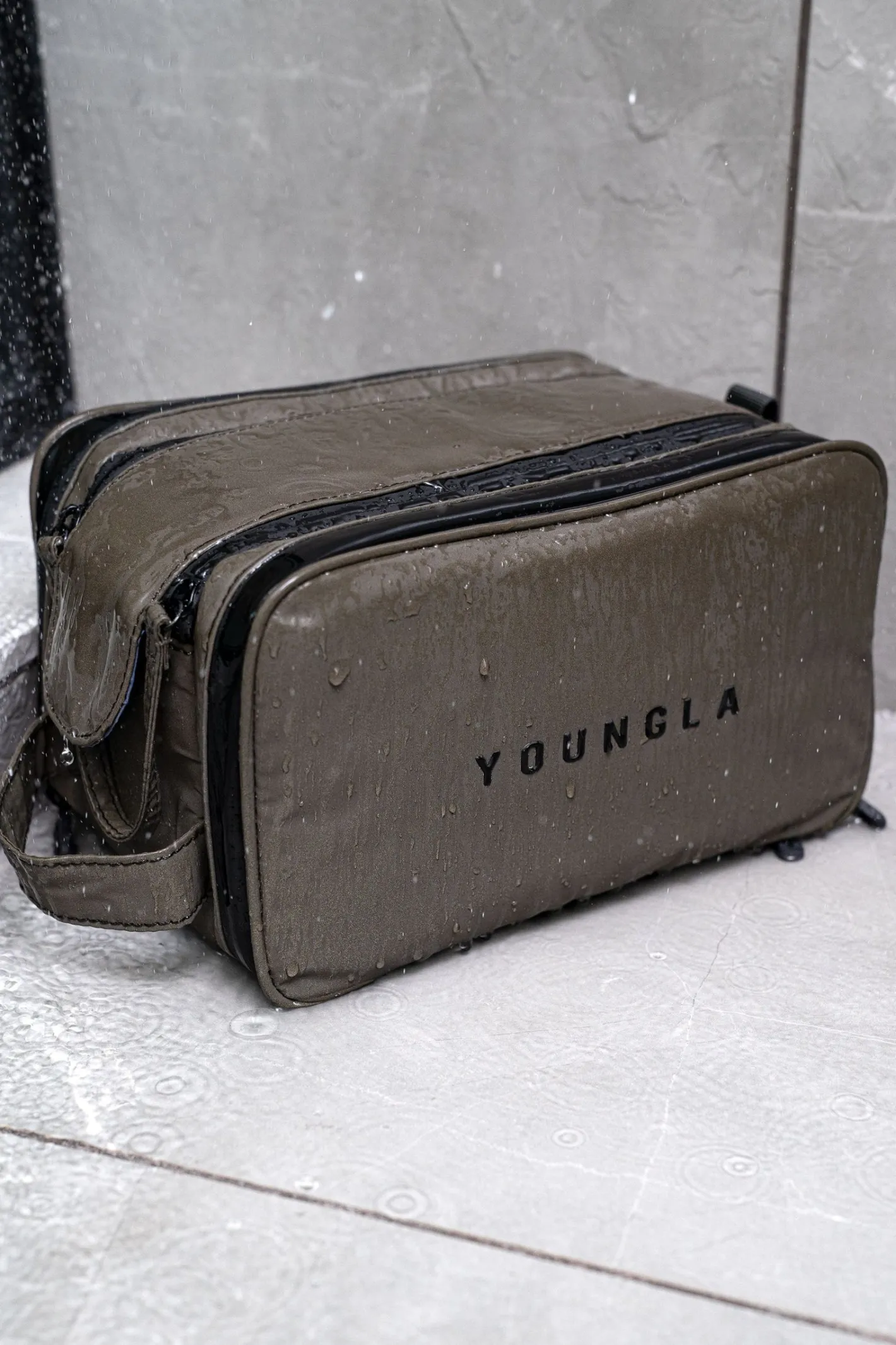 Youngla 950 Lah Toiletry Bag<Men Accessories