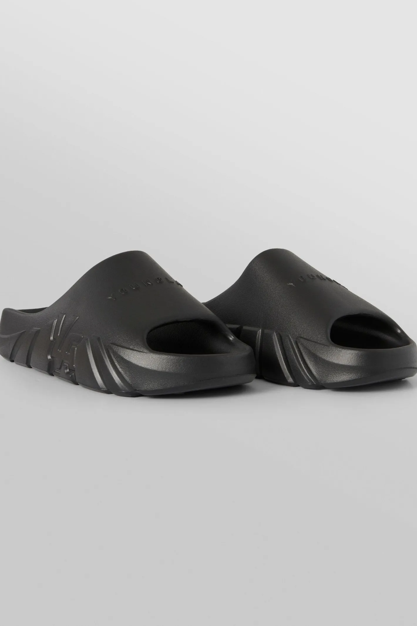 Youngla 960-Cloud 9 Slides<Men Accessories