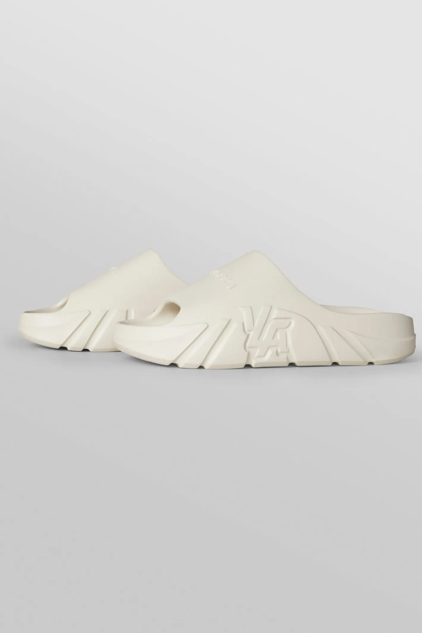 Youngla 960-Cloud 9 Slides<Men Accessories