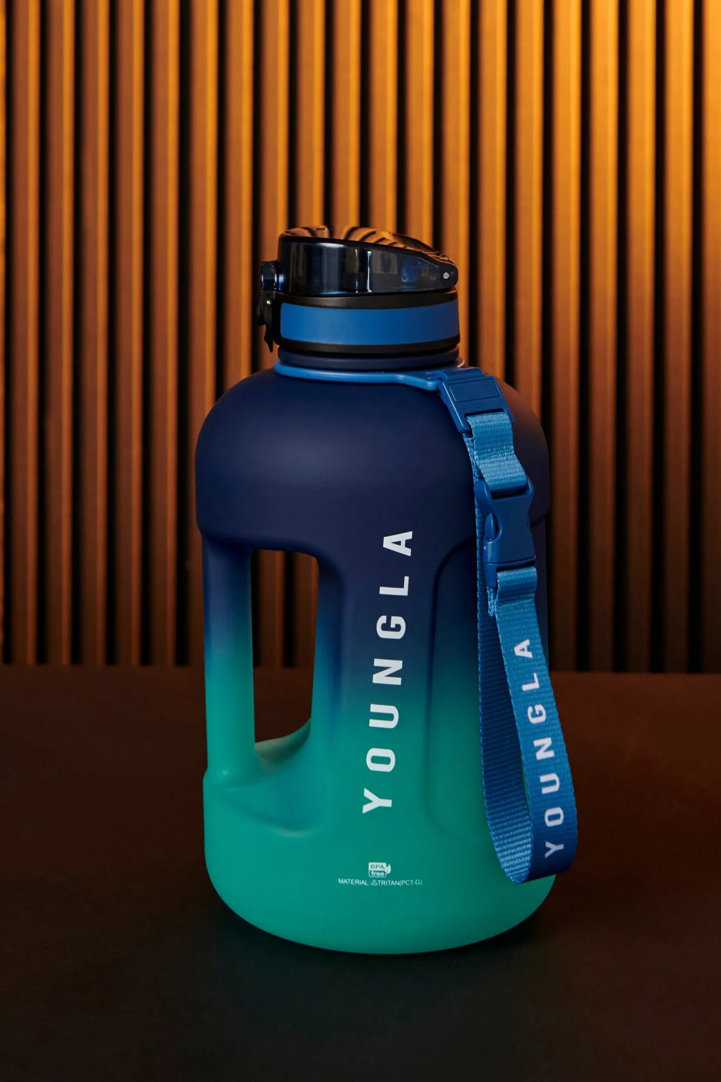 Youngla 941-Lah Jug 2.0<Men Accessories