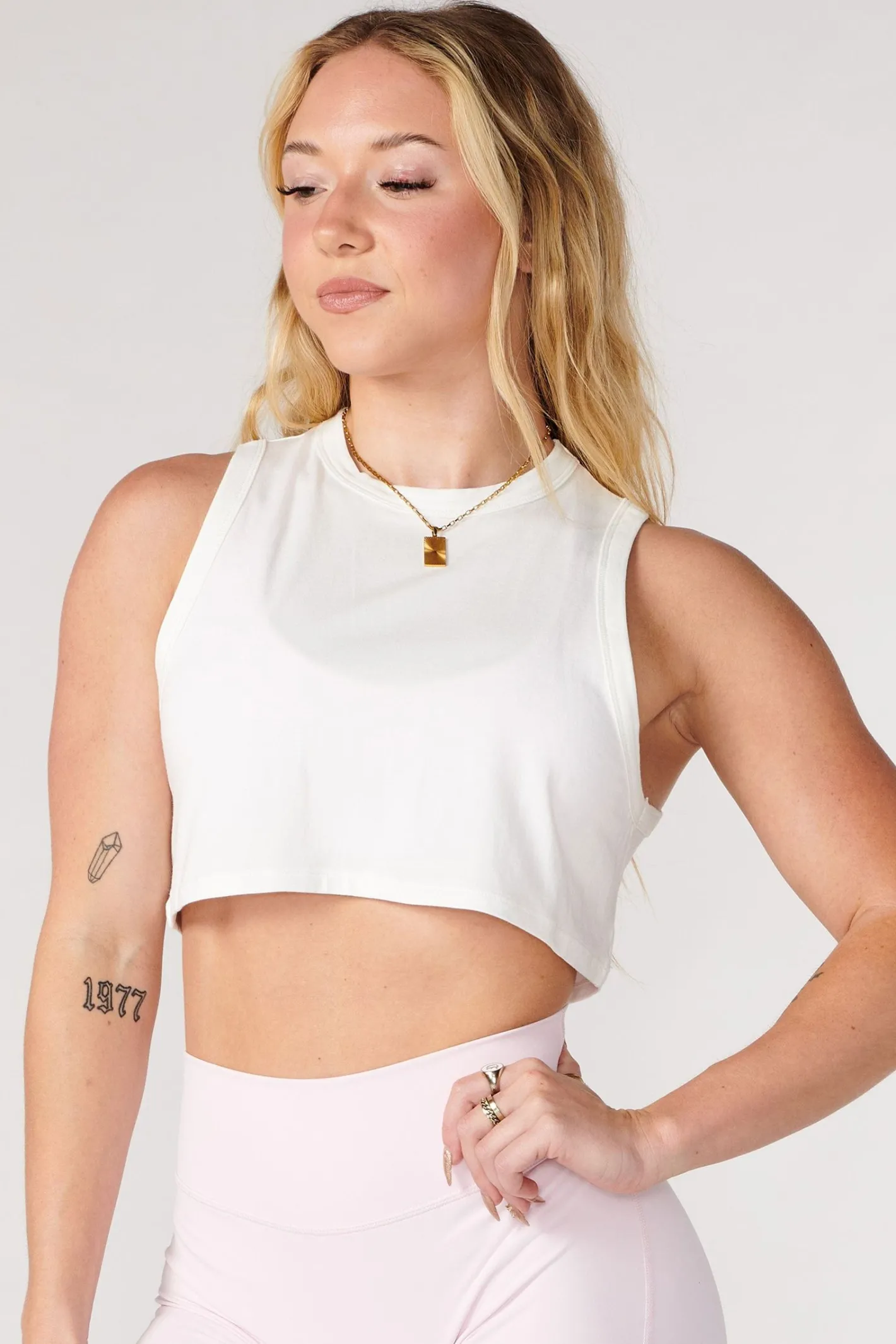 Youngla W321 Cloud Modal Tank<Women Tops