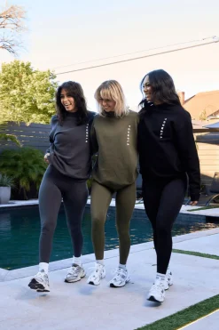 Youngla W539 Eternal Crewneck<Women Outerwear