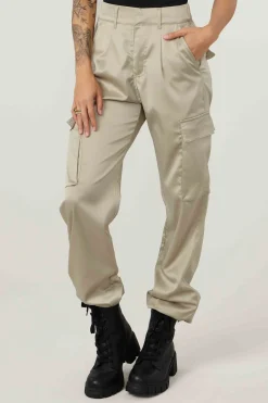 Youngla W217 Gloria Satin Cargo<Women Joggers & Pants
