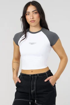 Youngla W441 Raglan Baby Tee<Women Tops