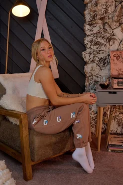 Youngla W203 Winter Bloom Joggers<Women Joggers & Pants