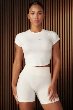 Youngla W433-Curve Baby Tee<Women Tops
