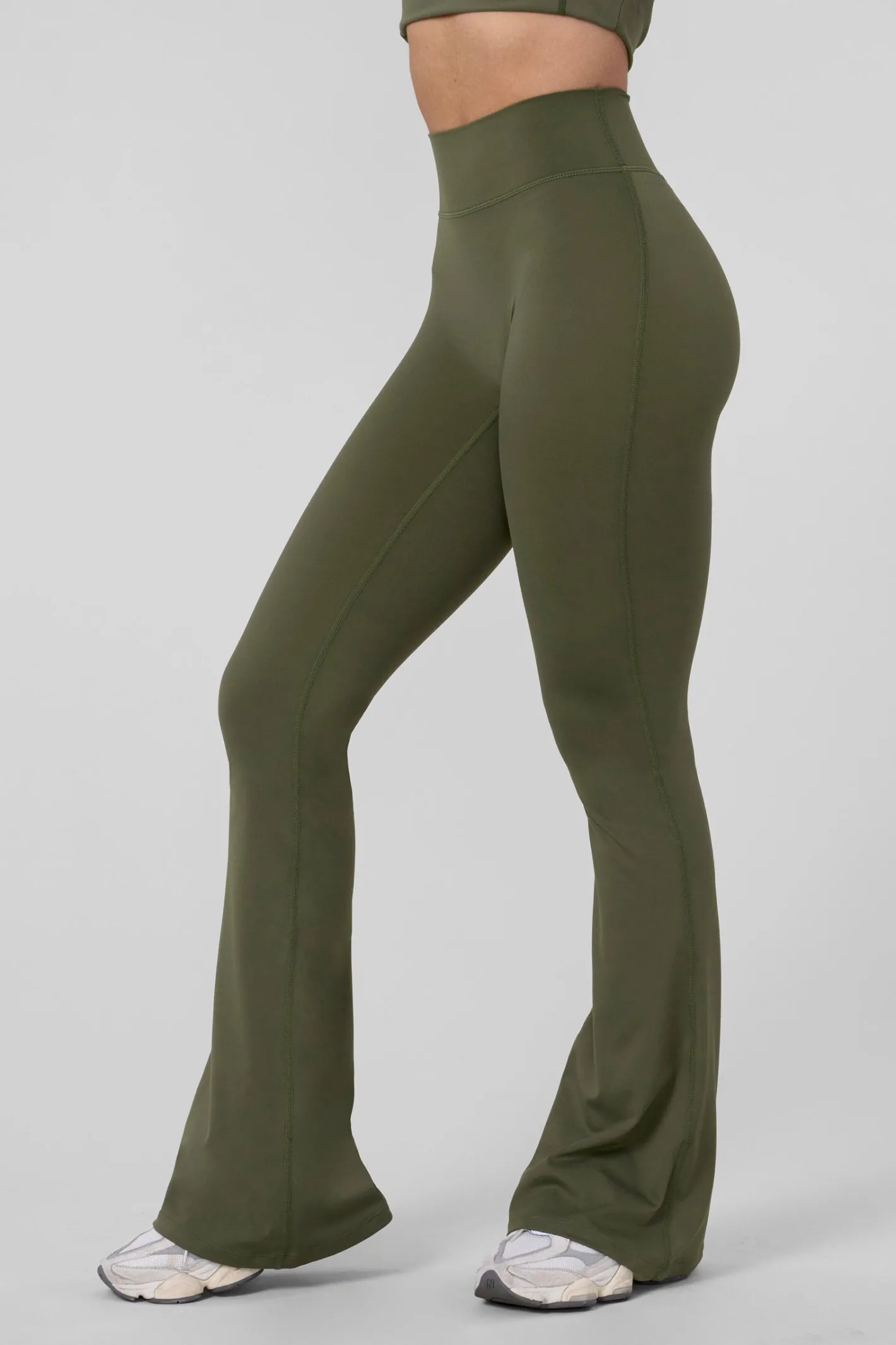 Youngla W227-Curve Flare Leggings<Women Leggings