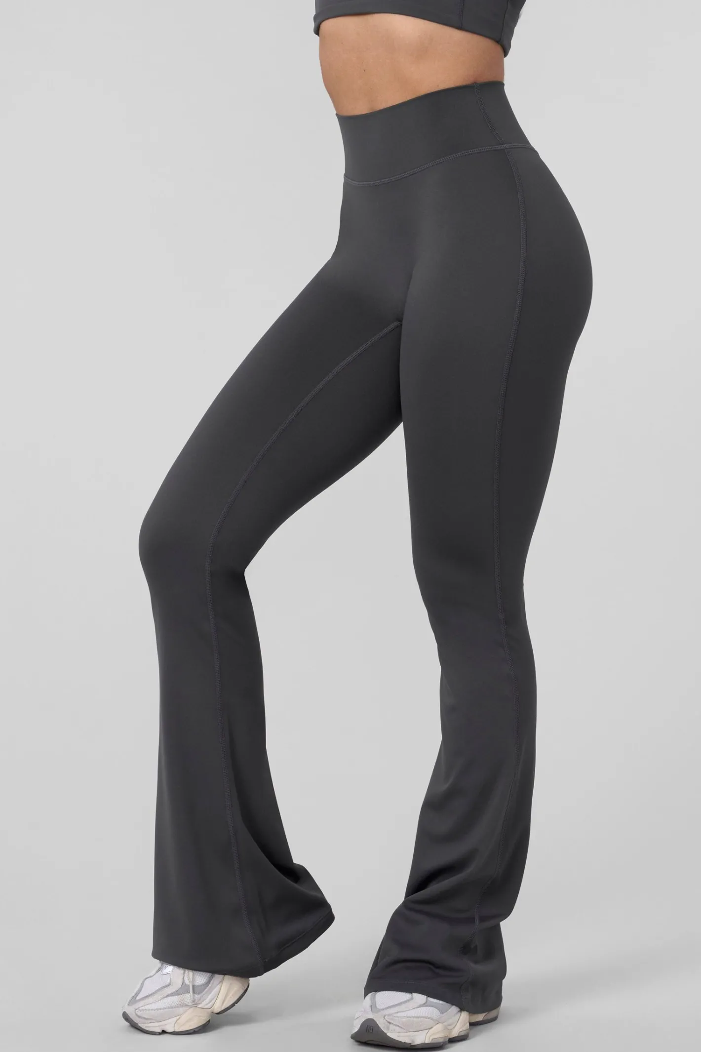 Youngla W227-Curve Flare Leggings<Women Leggings
