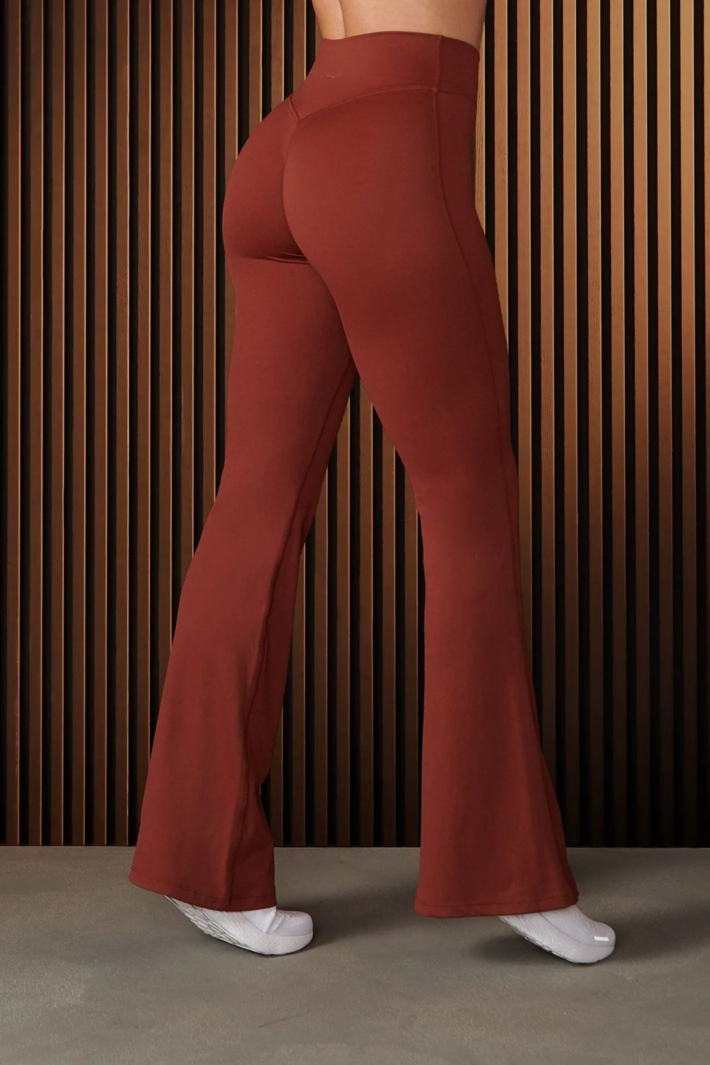 Youngla W227-Curve Flare Leggings<Women Leggings