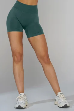 Youngla W133-Curve Seamless Shorts<Women Shorts