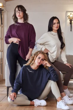 Youngla W432-Emblem Long Sleeve Tee<Women Tops