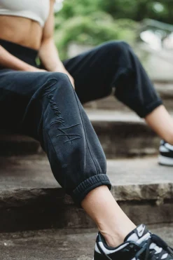 Youngla W202-Script Joggers<Women Joggers & Pants
