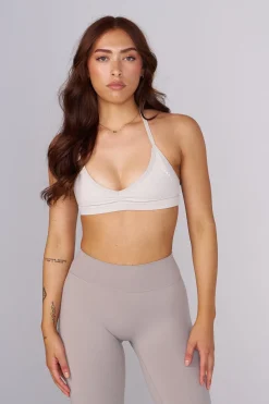 Youngla W335-Urban V-Neck Bra<Women Bras